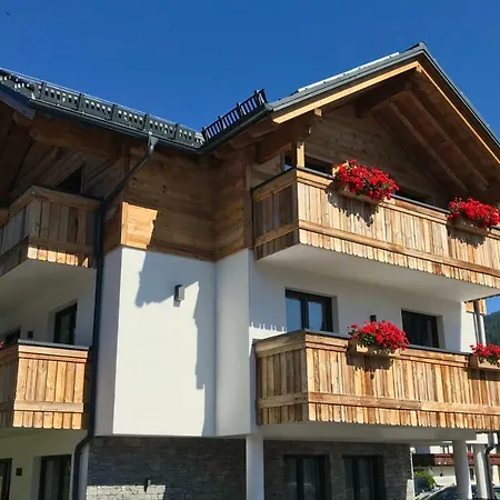 Privatunterkunft Appartementhaus Sky *