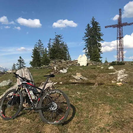 Privatunterkunft Appartementhaus Sky *